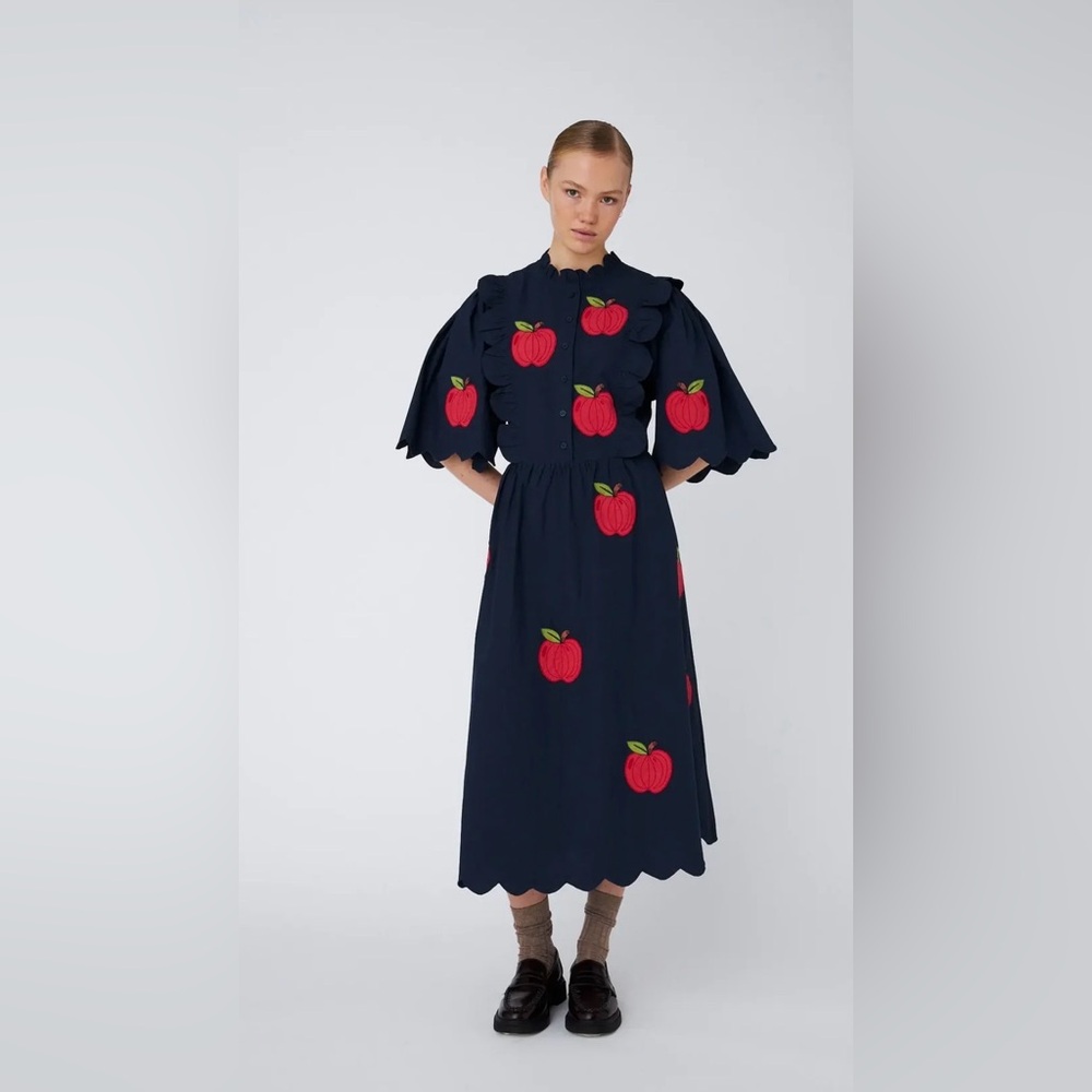 Stella Nova Midi Dress NWT